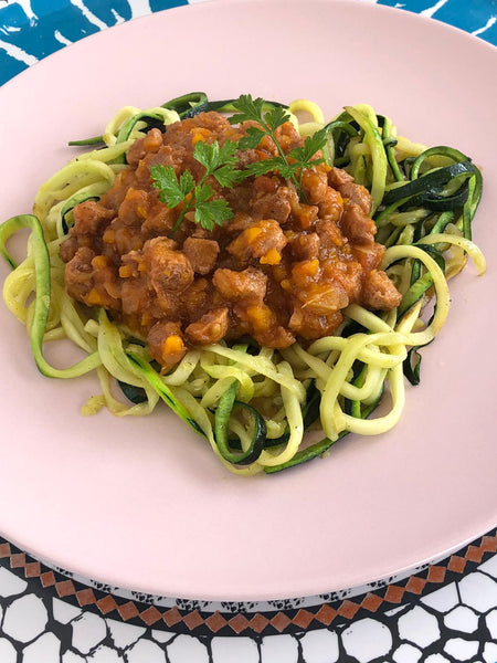 Salsa Boloñesa Vegana con Tallarines de Calabacín