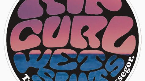 bañadores RIP CURL hombre de surf con diseños modernos y secado rápido en verano
