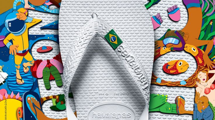 Persona caminando con chanclas Havaianas cómodas en verano ideal para paseos y uso diario