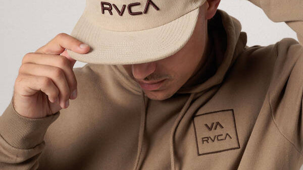 gorras RVCA hombre y mujer estilo surf urbano tendencia España