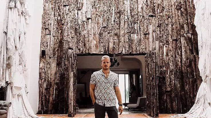 Surfwear y streetwear tendencia verano 2026 con outfits oversize estilo California