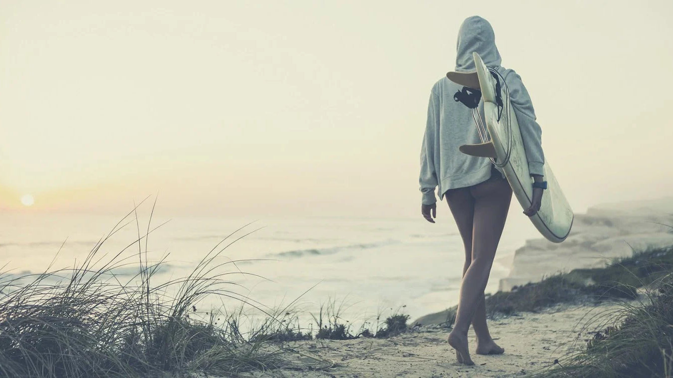 Moda Surf 2025: Prendas y Accesorios para Vivir el Estilo de la Costa