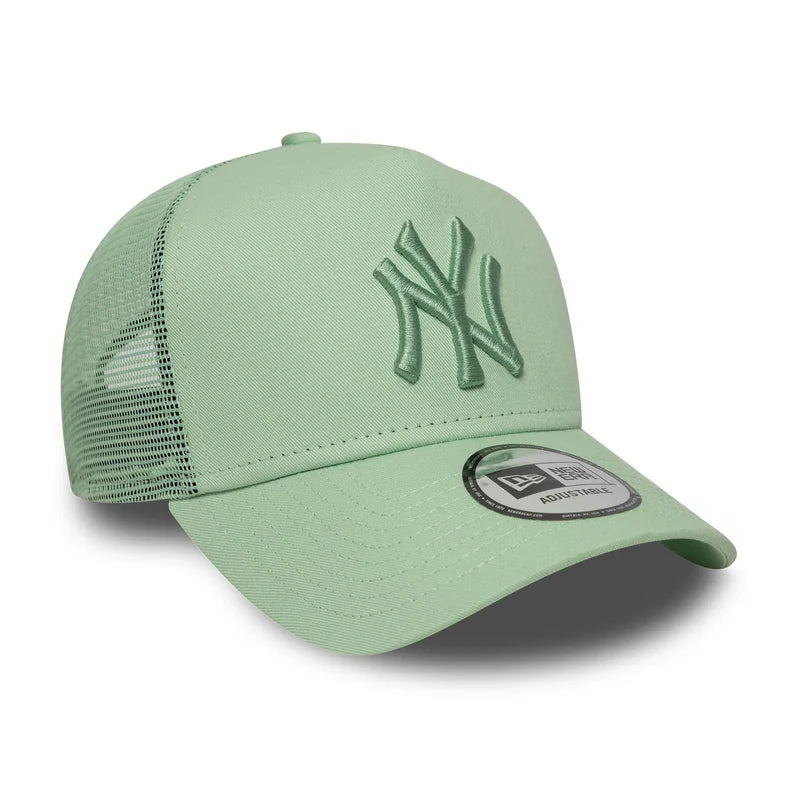 Gorra New Era NY League Essential Trucker Green