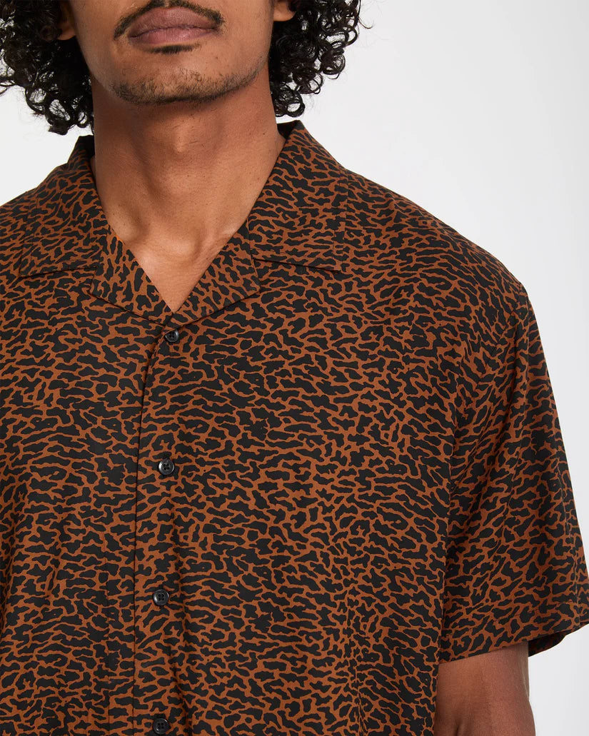 Camisa Volcom Utopias Print Brown Horn