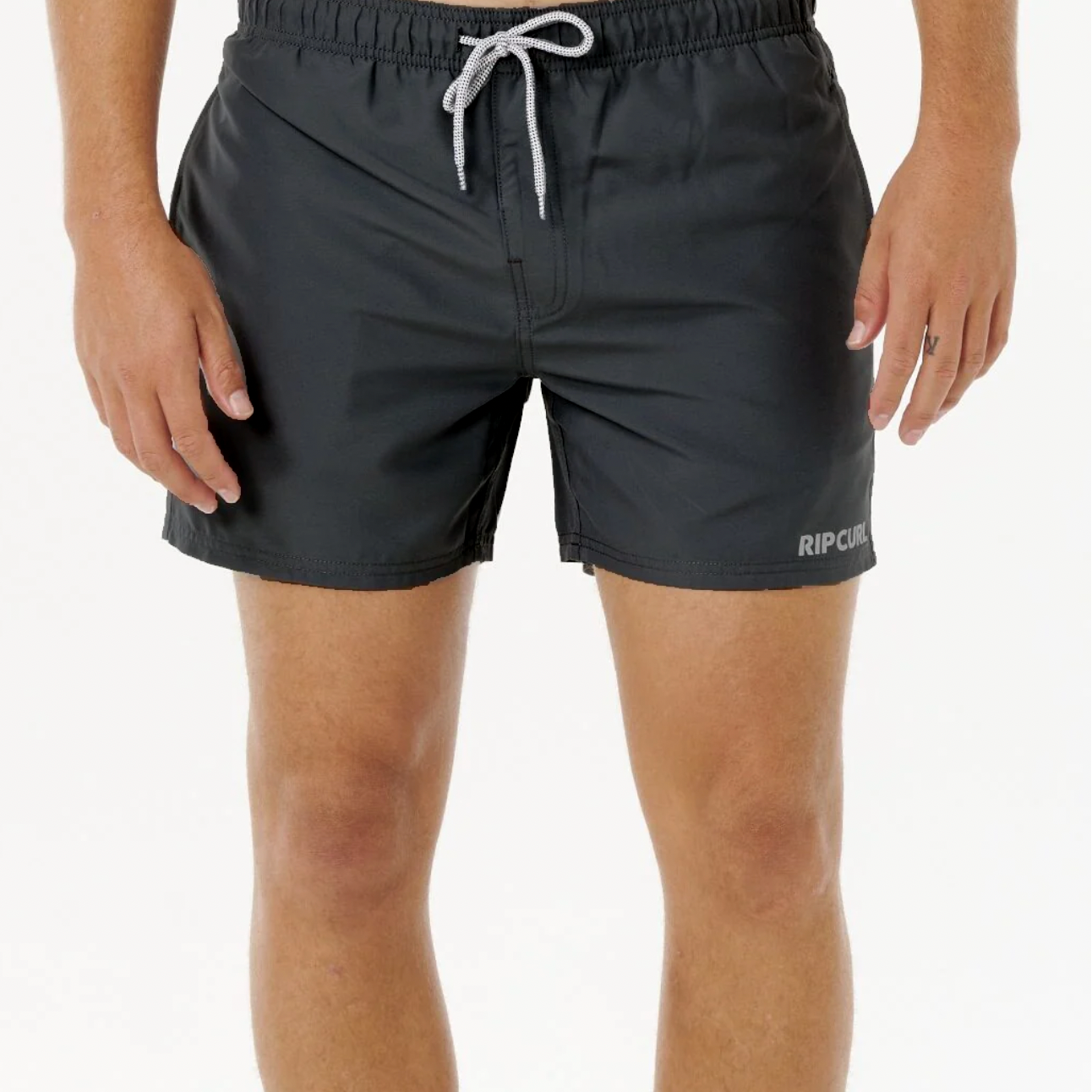 Bañador de cintura elástica para hombre en color negro de la marca Rip Curl