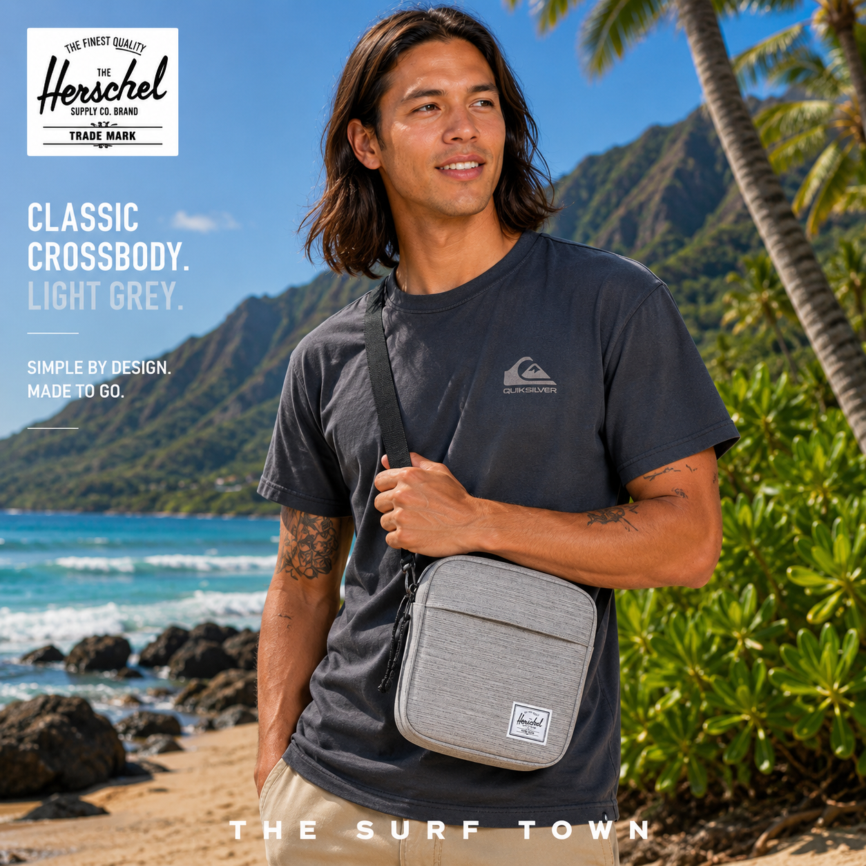 Bandolera Herschel Classic Crossbody Light Grey en fotografía editorial propia de THE SURF TOWN en playa tropical de Hawái con luz natural diurna y estilo lifestyle premium