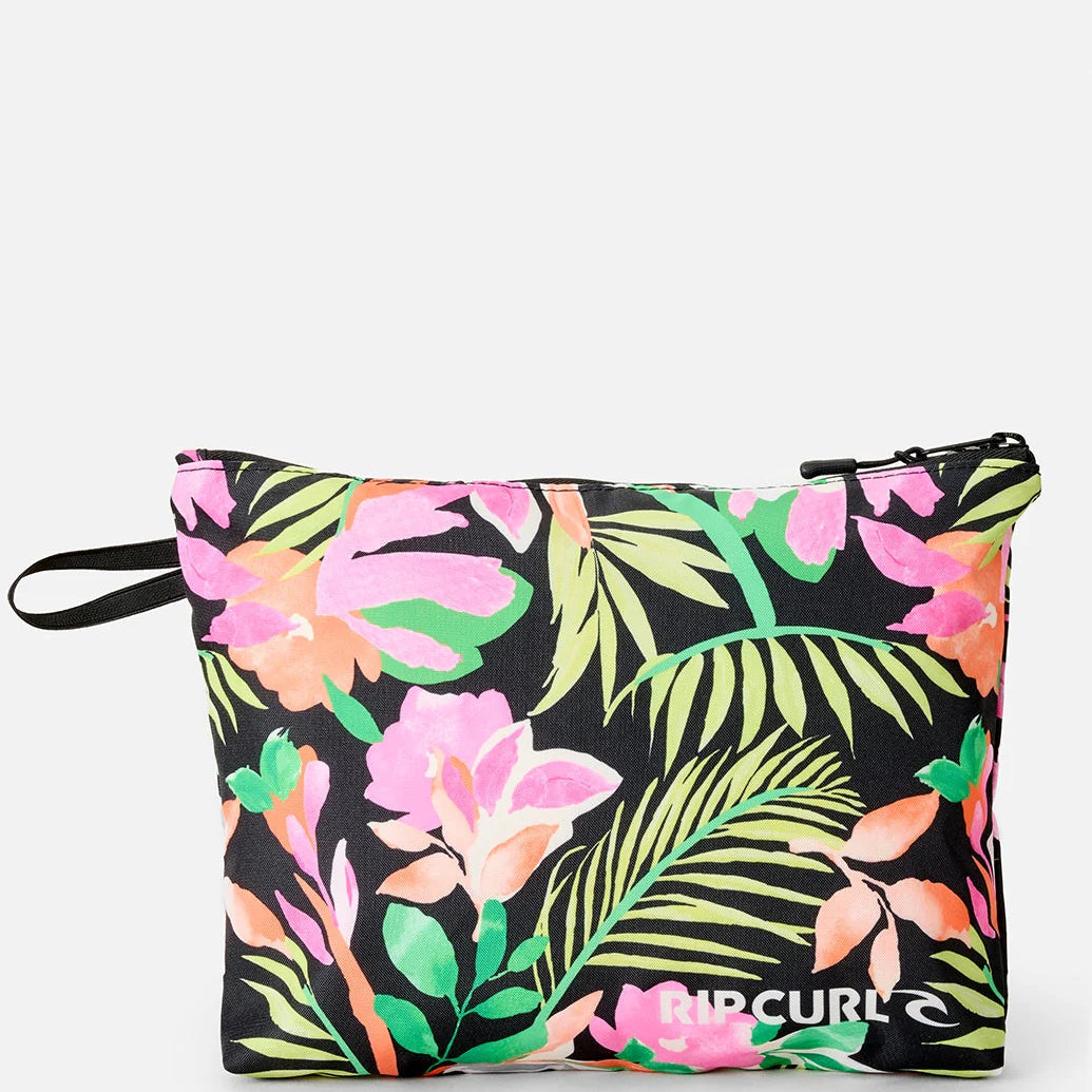 Bolso Rip Curl Surf Series Black con estampado tropical multicolor sobre fondo negro ideal para playa, viajes y accesorios de verano