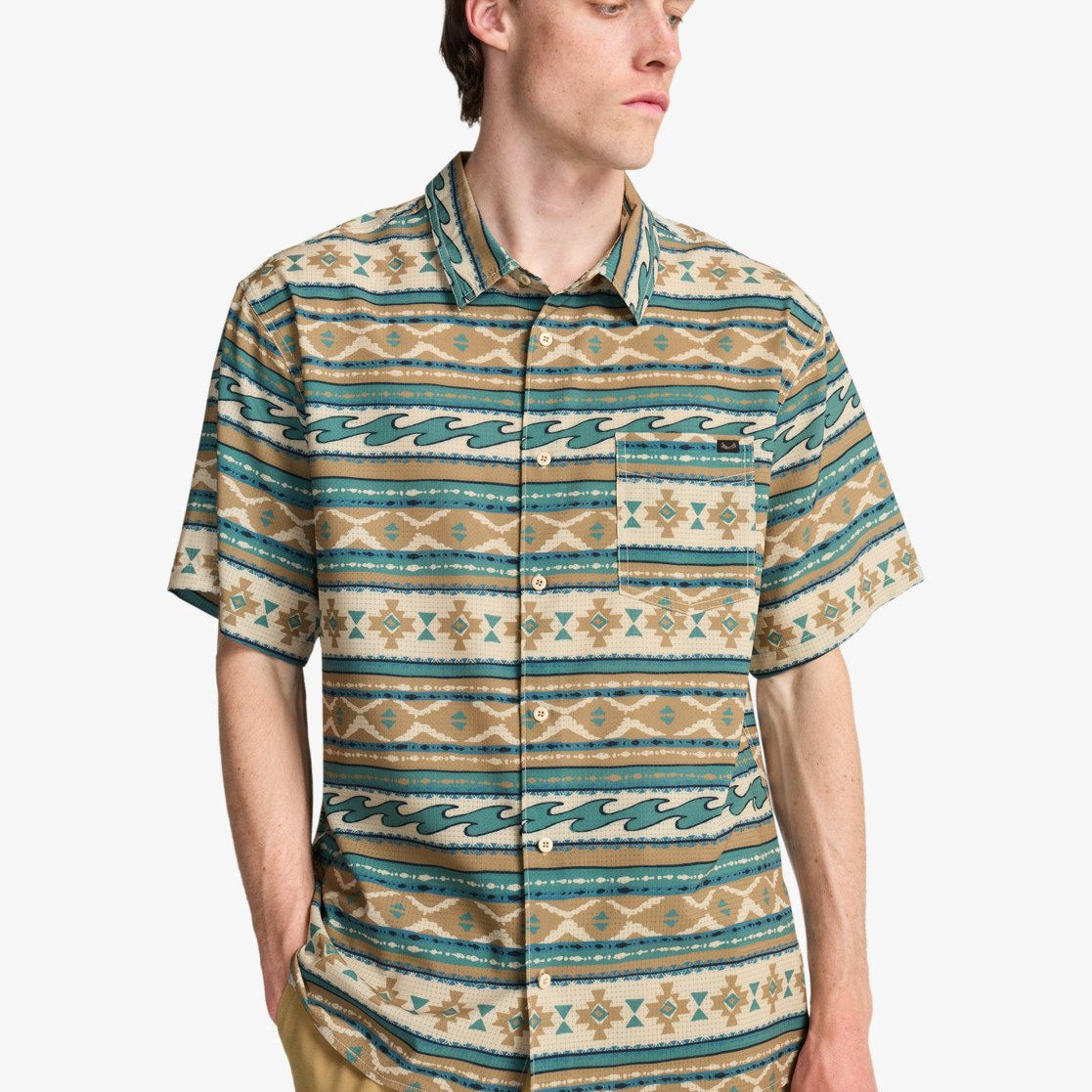 Camisa Billabong Surftrek Perf Desert Print hombre microperforada transpirable estilo surf