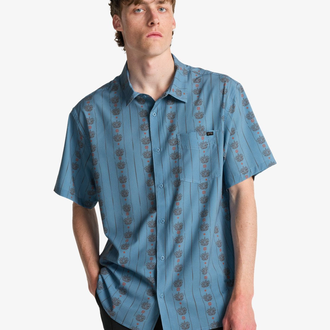 Camisa BILLABONG Surftrek Perf Mid Blue hombre manga corta azul microperforada