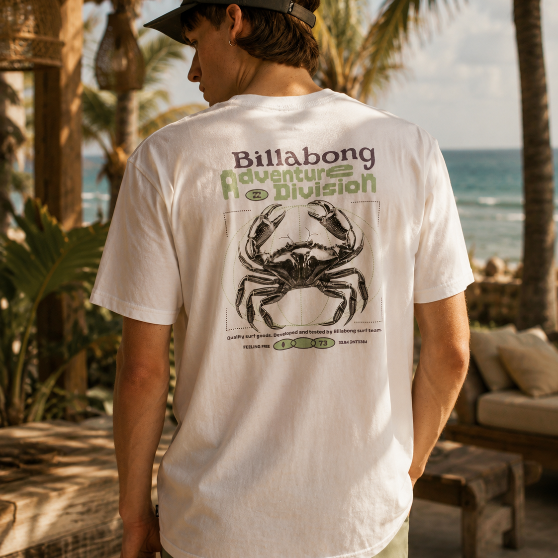 Camiseta Billabong Fauna blanca para hombre en resort tropical junto al mar