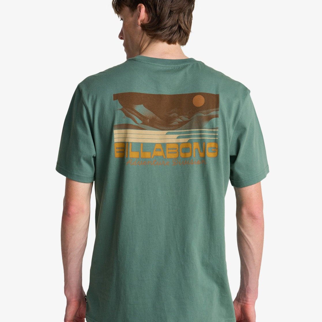 Camiseta Billabong Range Forest verde hombre con estampado trasero estilo surf