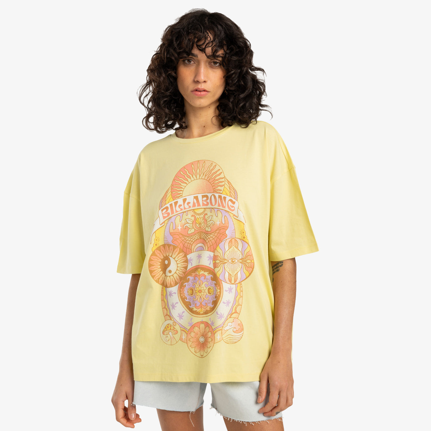 camiseta Billabong Surf Mandala Sunspell mujer camiseta surf amarilla diseño mandala retro
