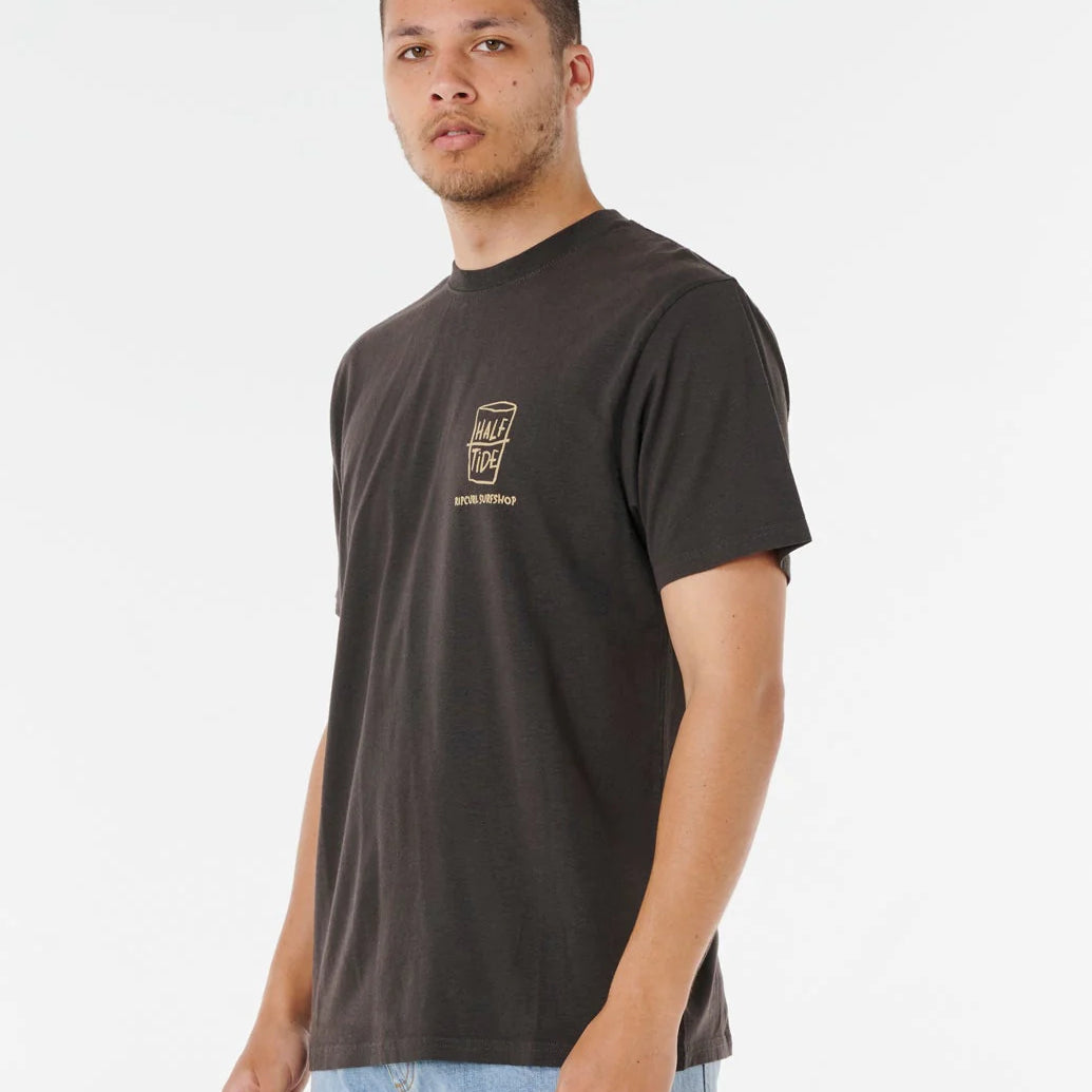 Camiseta Rip Curl Shaper Address Tee Washed Black hombre negra lavado con estampado frontal y trasero y tejido 50% algodón 50% cáñamo