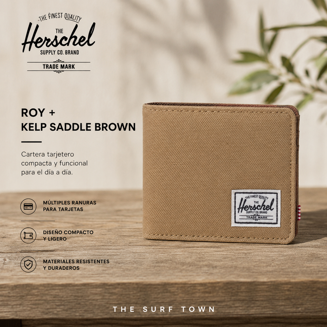 Cartera tarjetero Herschel Roy Kelp Saddle Brown en fotografía editorial propia de THE SURF TOWN con diseño compacto y estilo casual premium