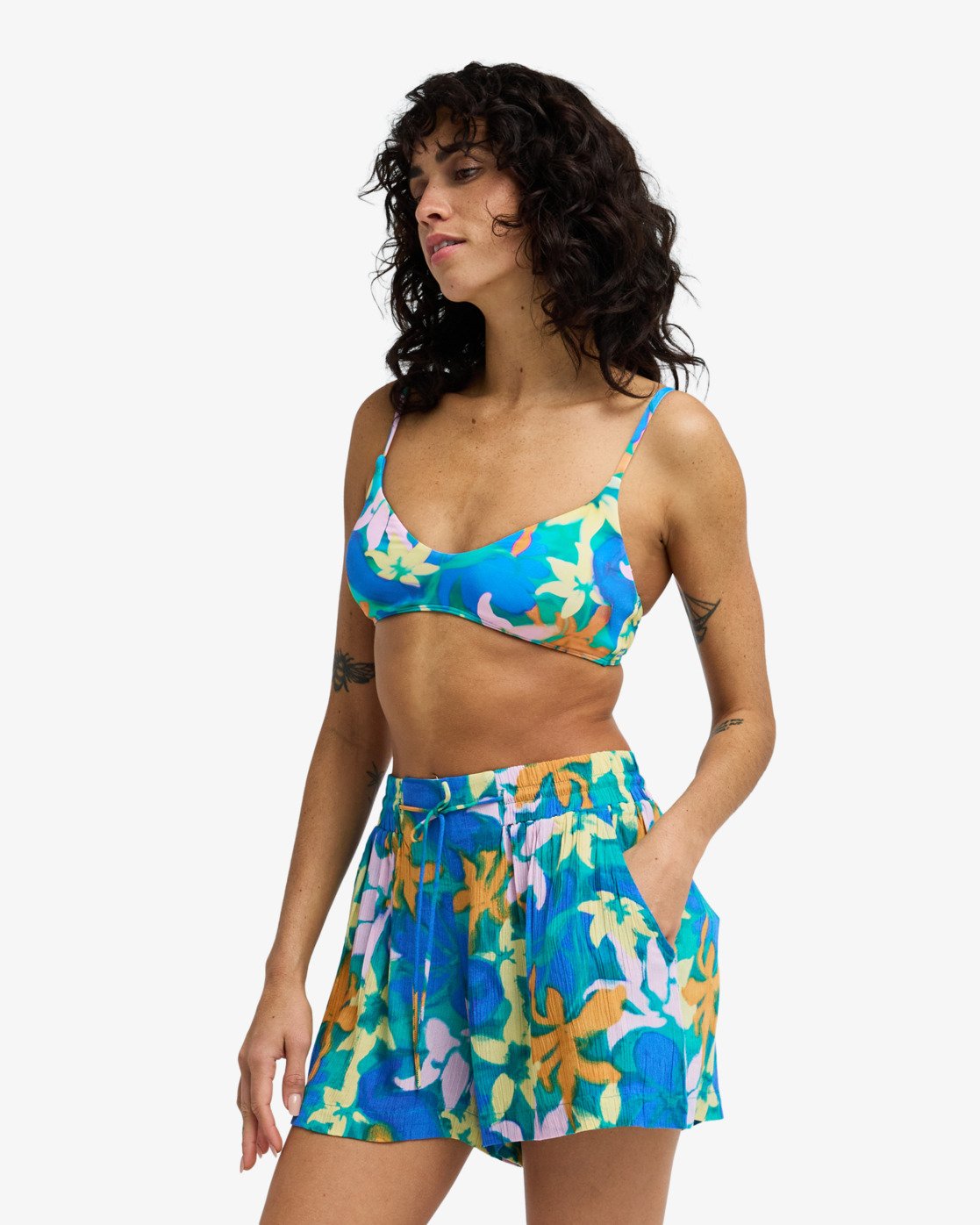 Short Billabong On Holiday Agua Flores