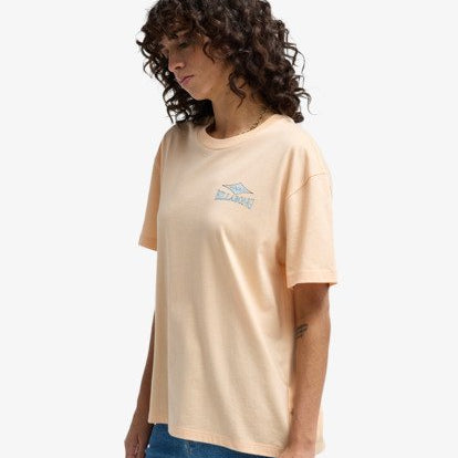 Camiseta Billabong Heritage Baker - Melocotón (Soft Peach) - imagen oficial de producto, vista sd1