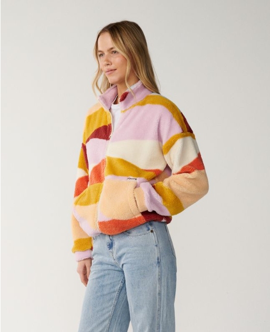 como queda puesto el forro polar rip curl retro swell multicolor