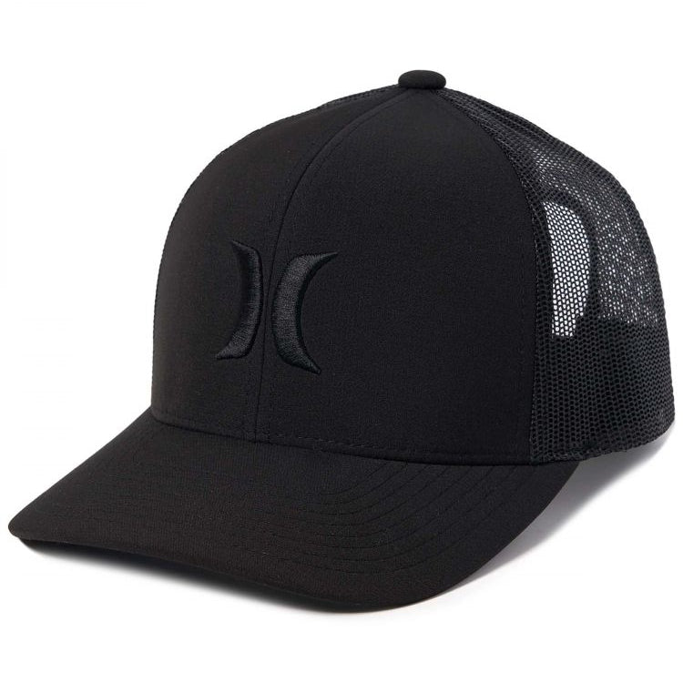 Gorra Hurley Del Mar Trucker Black negra con rejilla trasera y logo frontal en relieve