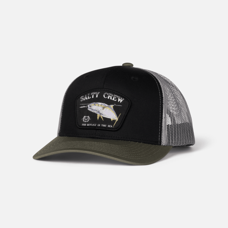 Gorra Salty Crew Surface Retro Trucker Black con parche frontal, visera curva y rejilla trasera transpirable para surf y actividades outdoor