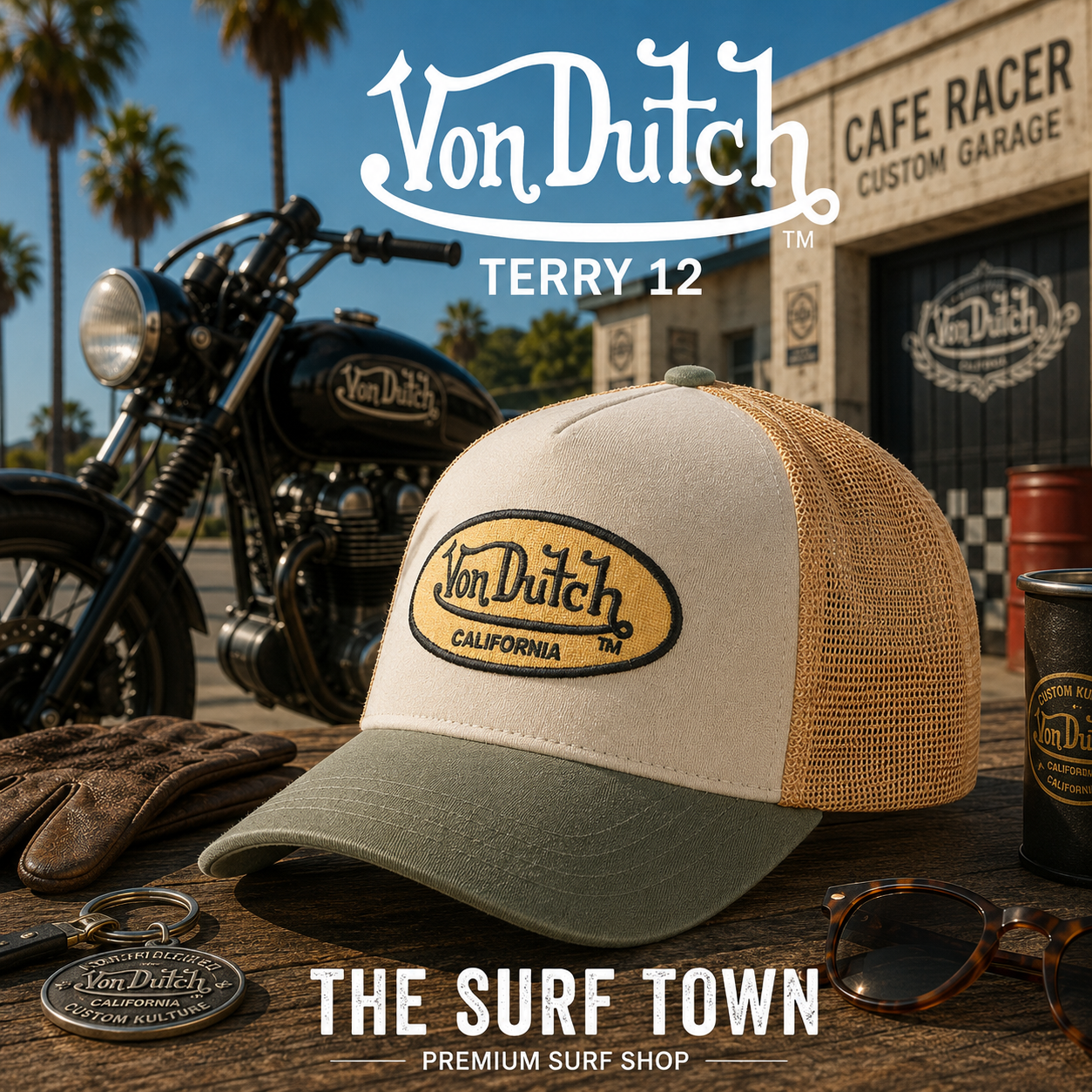 Gorra Von Dutch Terry 12 en una fotografía editorial exclusiva creada por THE SURF TOWN con estética café racer, moto custom y luz natural diurna, destacando el parche bordado Von Dutch, el diseño trucker premium y la combinación de blanco roto, verde oliva y arena.