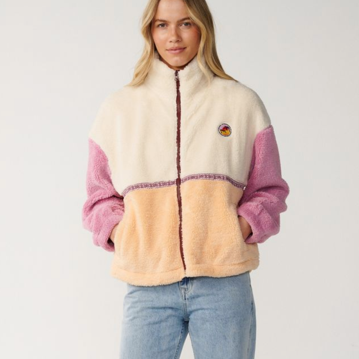 imagen principal del Forro Polar Rip Curl Surf Revival Hershell