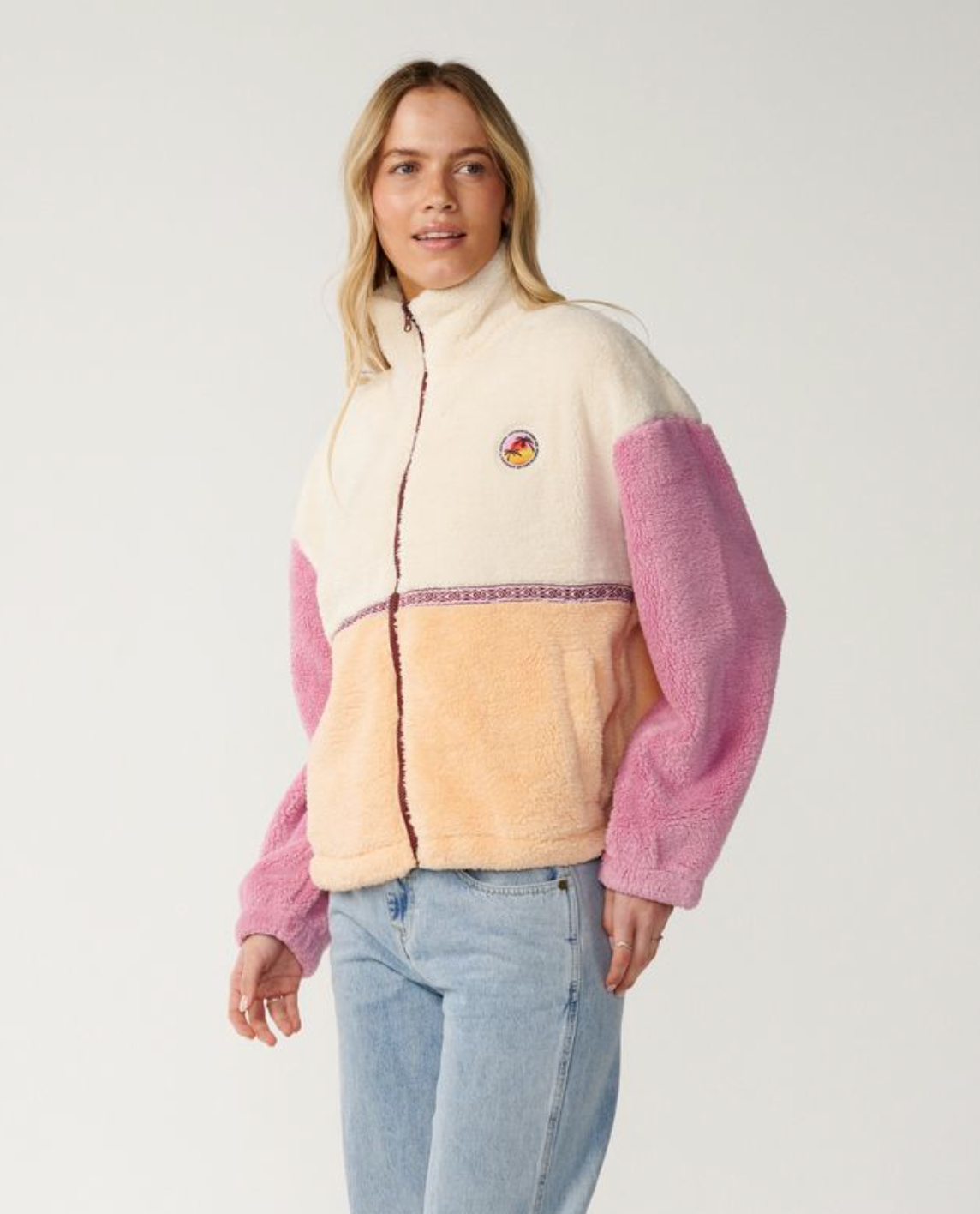 detalle del Forro Polar Rip Curl Surf Revival Hershell