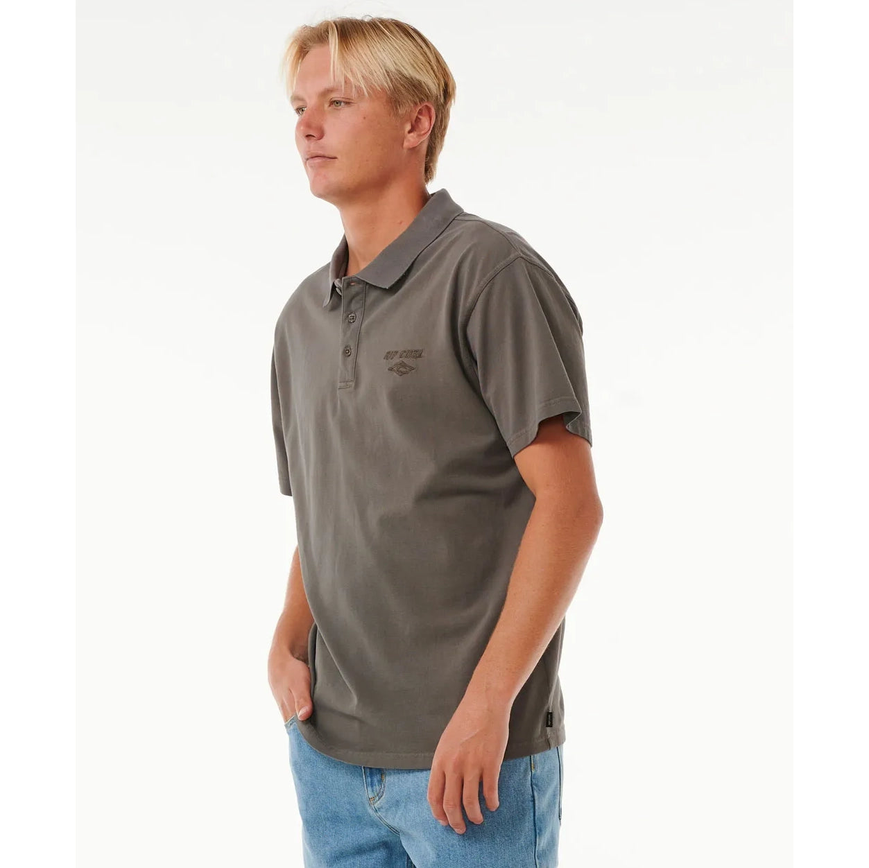 Polo RIP CURL Fade Out Rock hombre manga corta gris estilo surf casual verano