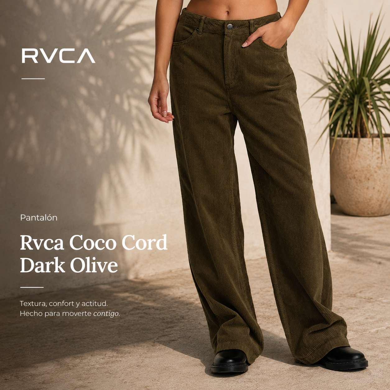 Pantalón Rvca Coco Cord Dark Olive de mujer en escena lifestyle editorial premium con luz natural y estética surfwear moderna
