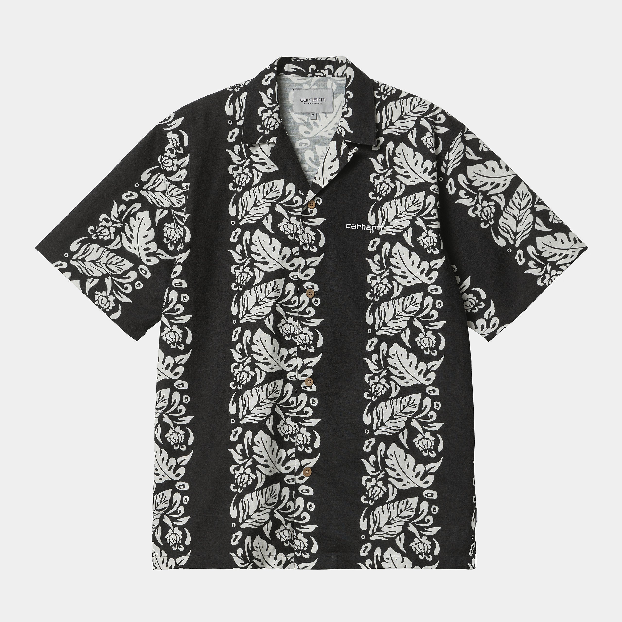 Camisa Carhartt Wip de manga corta
Camisa Carhartt Wip Floral Shirt Black estampada en color negro con flores blancas.
