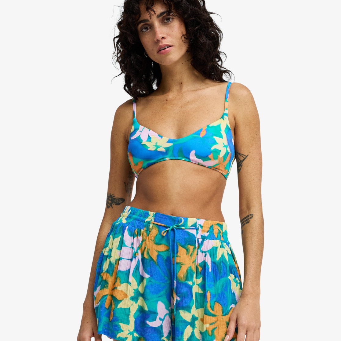 short Billabong On Holiday Agua Flores mujer estilo surf verano