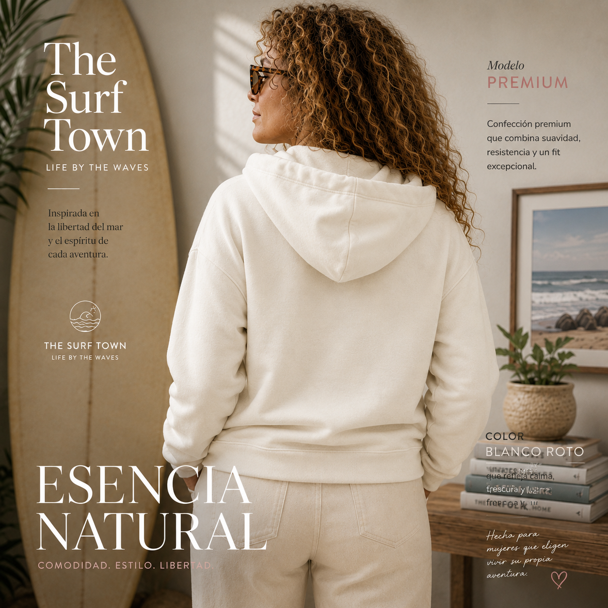 Parte trasera de la sudadera The Surf Town Premium Off White de algodón orgánico para mujer con diseño surf lifestyle en color blanco roto