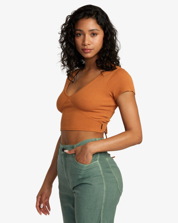 top RVCA Smitten Terracotta mujer look surf verano