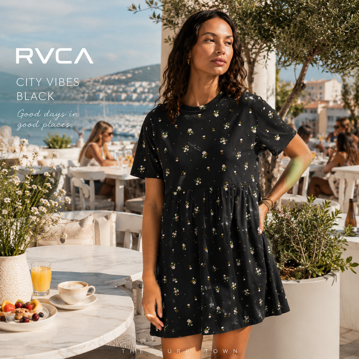 Vestido RVCA City Vibes Black en fotografía editorial propia de THE SURF TOWN en rooftop brunch club premium con vistas a la marina y estilo surf lifestyle femenino