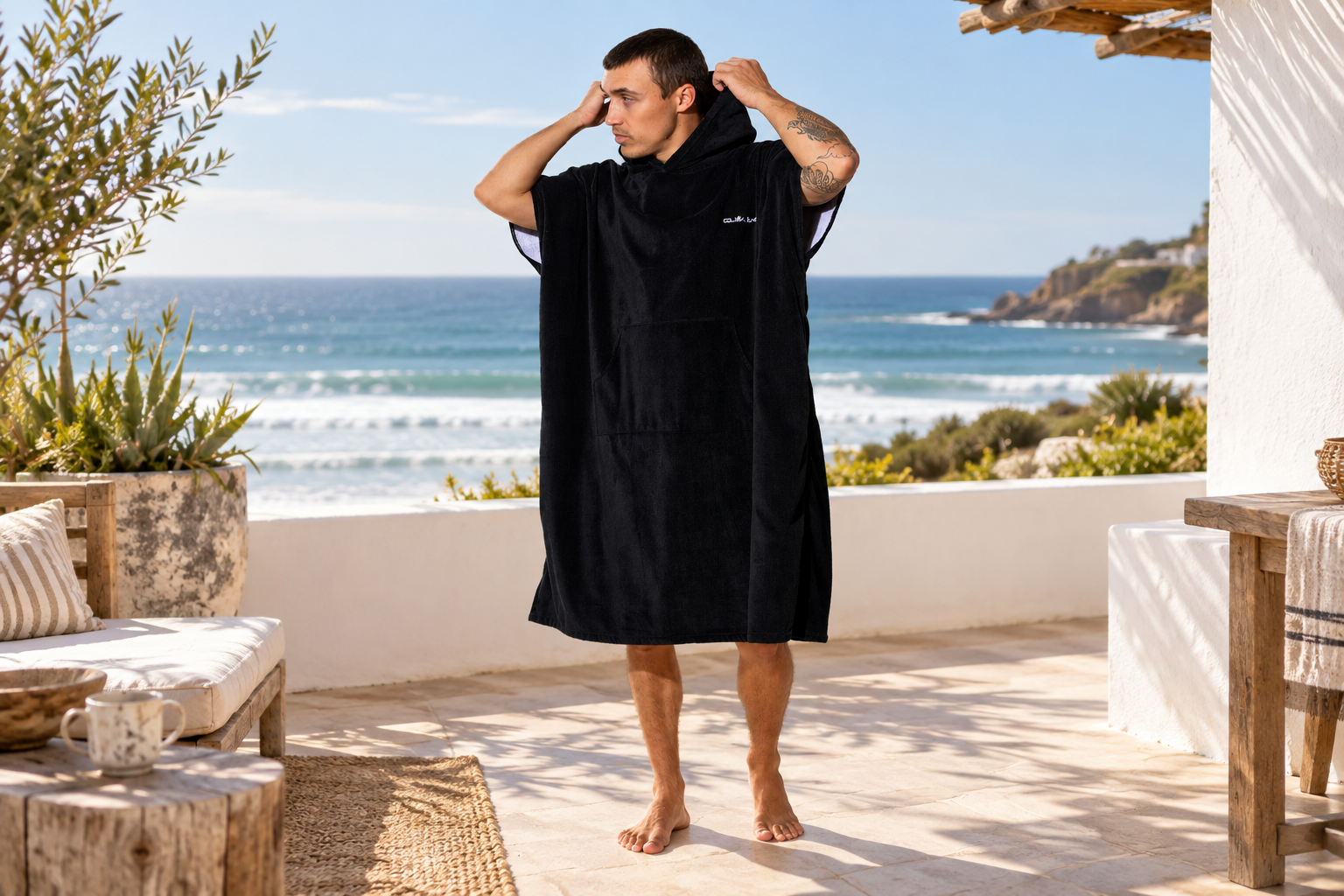 Poncho de surf: cómo elegirlo para otoño y cambiarte mejor después de cada sesión