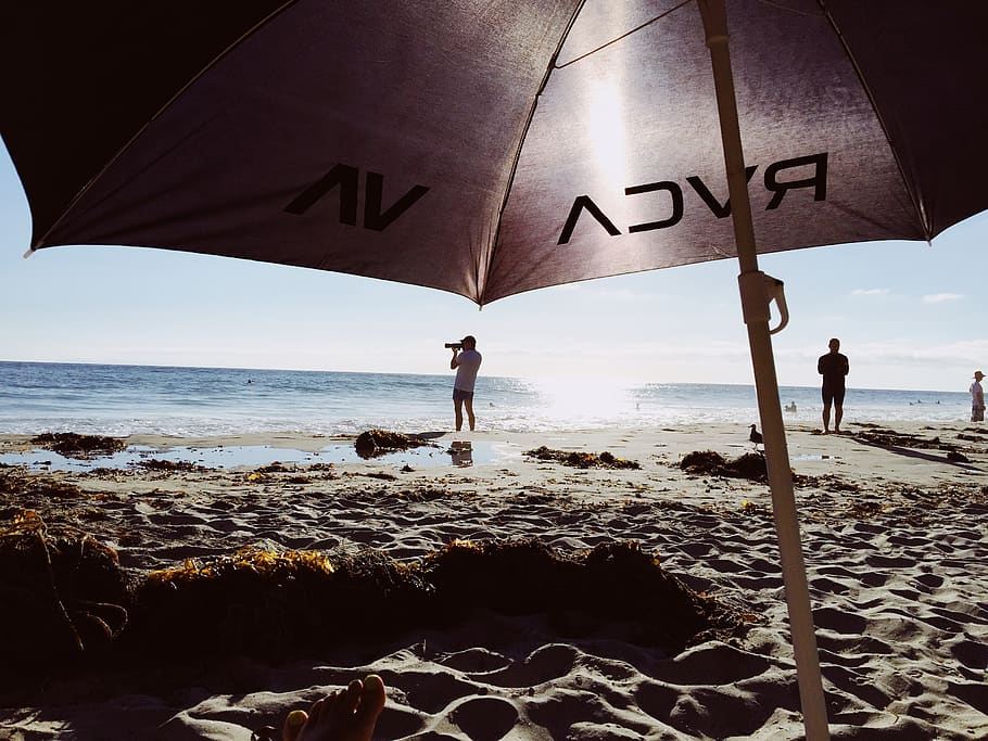 ropa RVCA mujer estilo surf urbano tendencia España