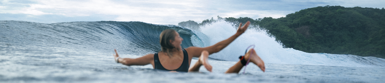 ropa surf para mujer ropa surfera billabong roxy rvca verano playa