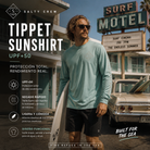 Licra Salty Crew Tippet Sunshirt UPF+50 Mackerel en motel retro surf cinema con estilo surf lifestyle premium