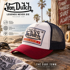 gorra von dutch kenneth howard en una imagen editorial propia de the surf town en la costa californiana