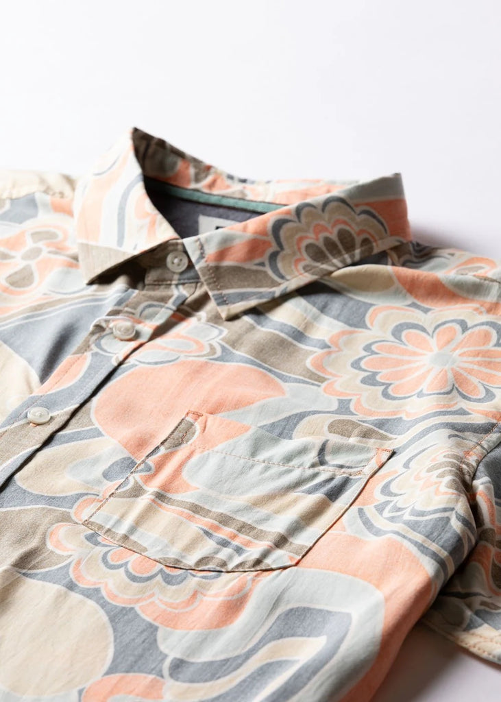 Camisa Vissla Groove Move Coral Fade