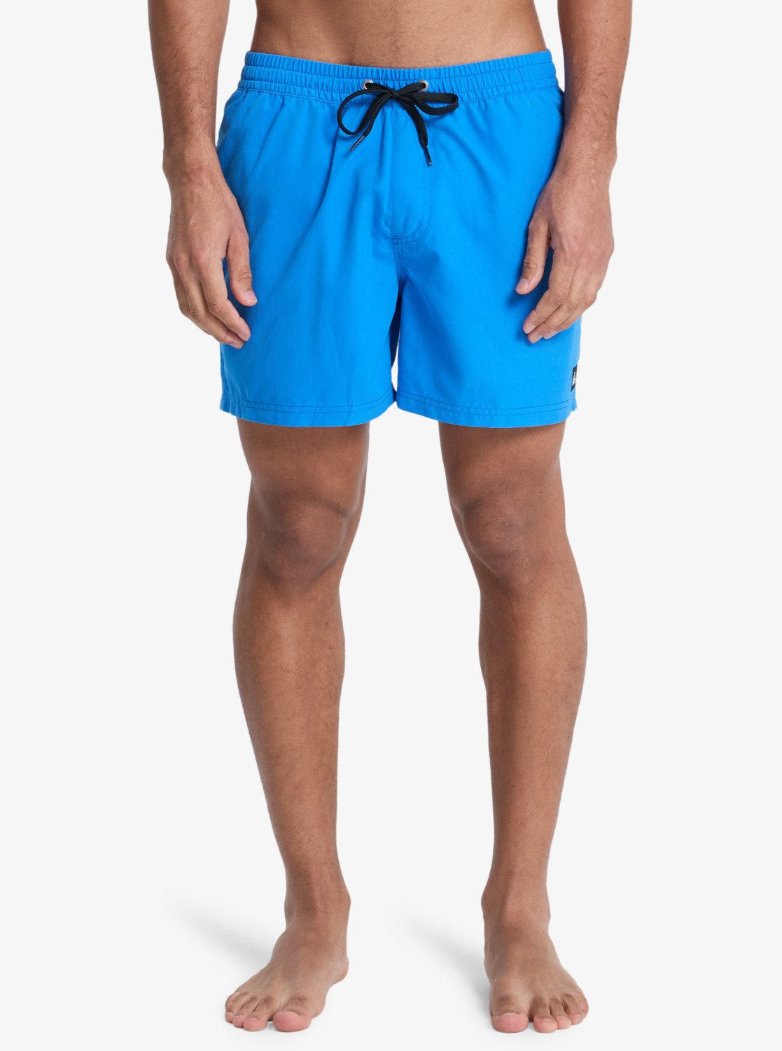 Bañador QUIKSILVER azul corto de hombre estilo volley surf verano