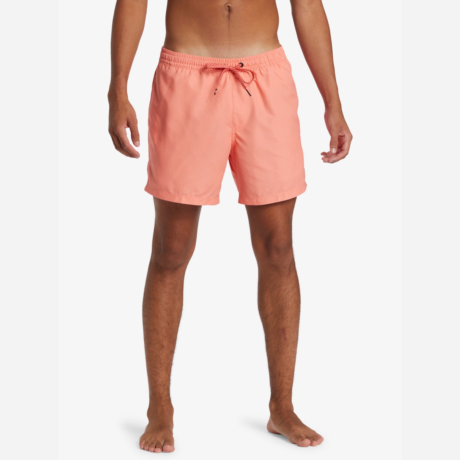 Bañador QUIKSILVER Everyday Solid Volley 15 Living Coral para hombre color coral estilo surf para playa y piscina