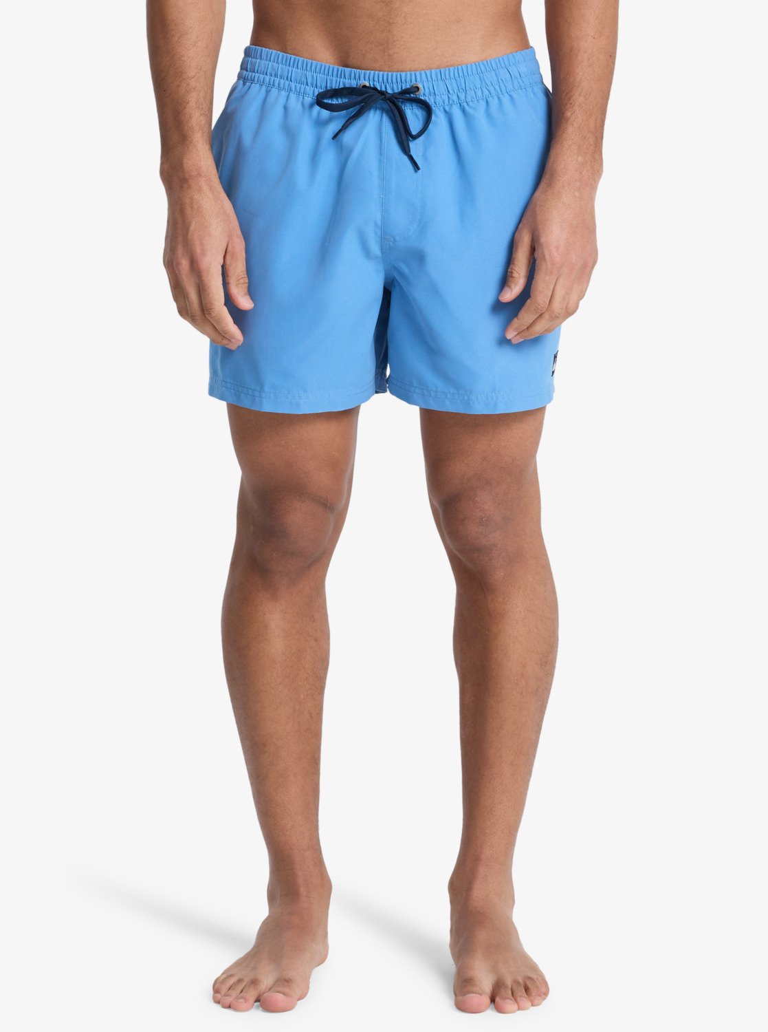 Bañador QUIKSILVER azul Riviera de hombre corto con secado rápido y diseño veraniego, ideal para playa, piscina o surf con máxima comodidad