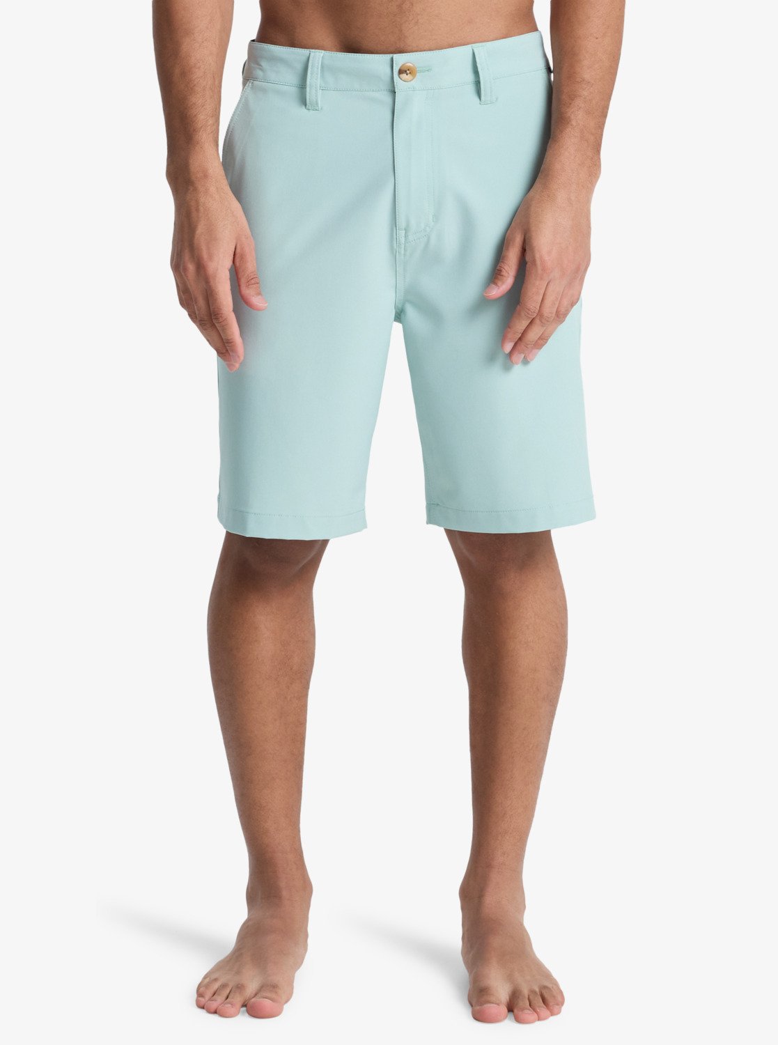 Bañador QUIKSILVER híbrido azul claro de hombre, ligero y de secado rápido, ideal para playa, piscina o uso diario con máxima comodidad
