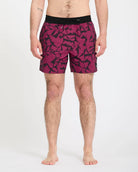 Bañador surf hombre Volcom Lido Trunk 16 Sangría bañador Volcom rojo estampado geométrico
