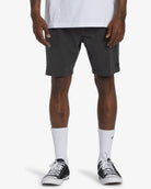 Bermudas BILLABONG Crossfire Wave Washed 18 Black hombre híbridas negras elásticas y de secado rápido