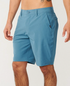 parte de delante de las Bermudas Híbridas Rip Curl Boardwalk Phase 19 Blue Rock
