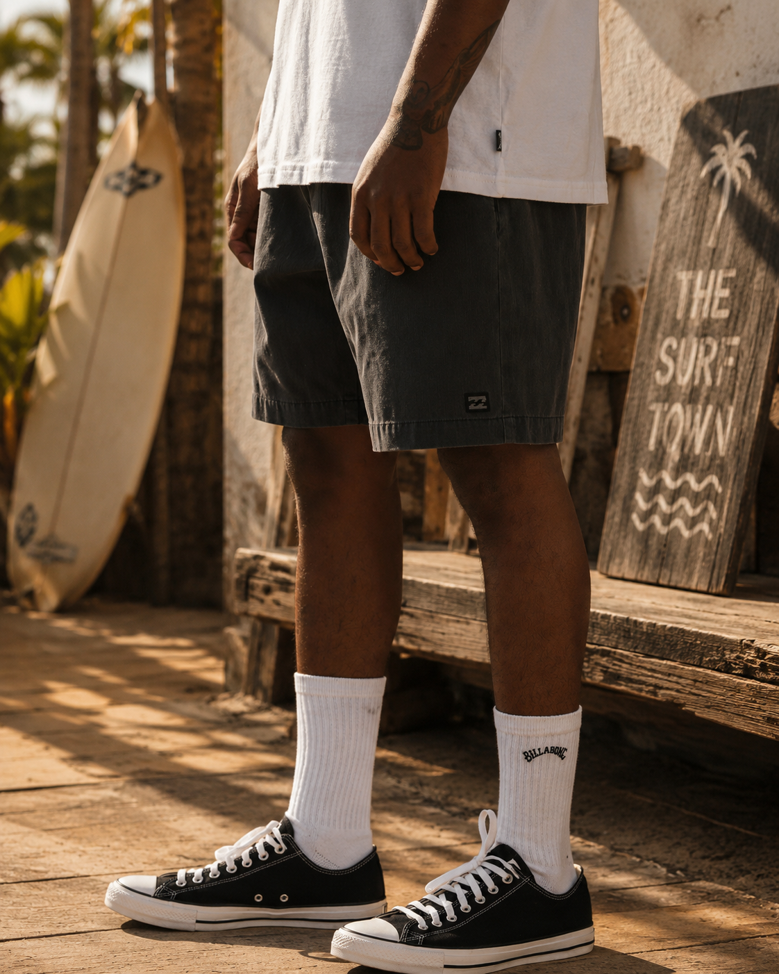 Bermuda Billabong Crossfire Wave Washed negra hombre en surf shack tropical lifestyle premium