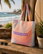 Bolso de playa Havaianas Beach Bag XL multicolor en ambiente surf lifestyle premium junto al mar