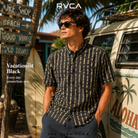 Camisa RVCA Vacationist Black para hombre con estampado geométrico y estilo surf casual premium