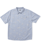 Camisa Salty Crew Good Vibes SS Woven Blue Fog para hombre con manga corta, estampado costero y estilo surf veraniego